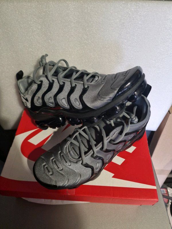 Nike Vapormax trainers mens size 10 